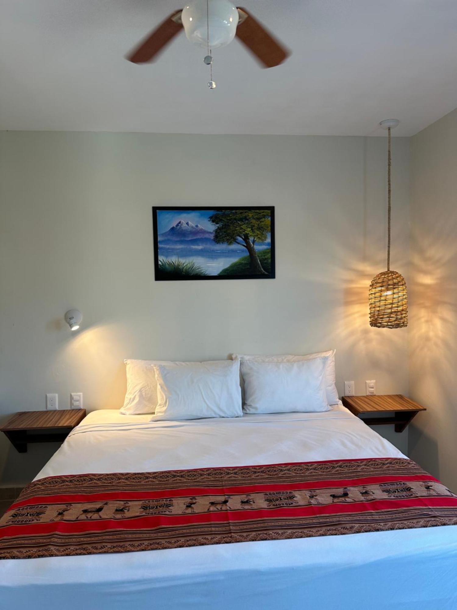 Oneiro Suites With Sea View 玛哈威 外观 照片